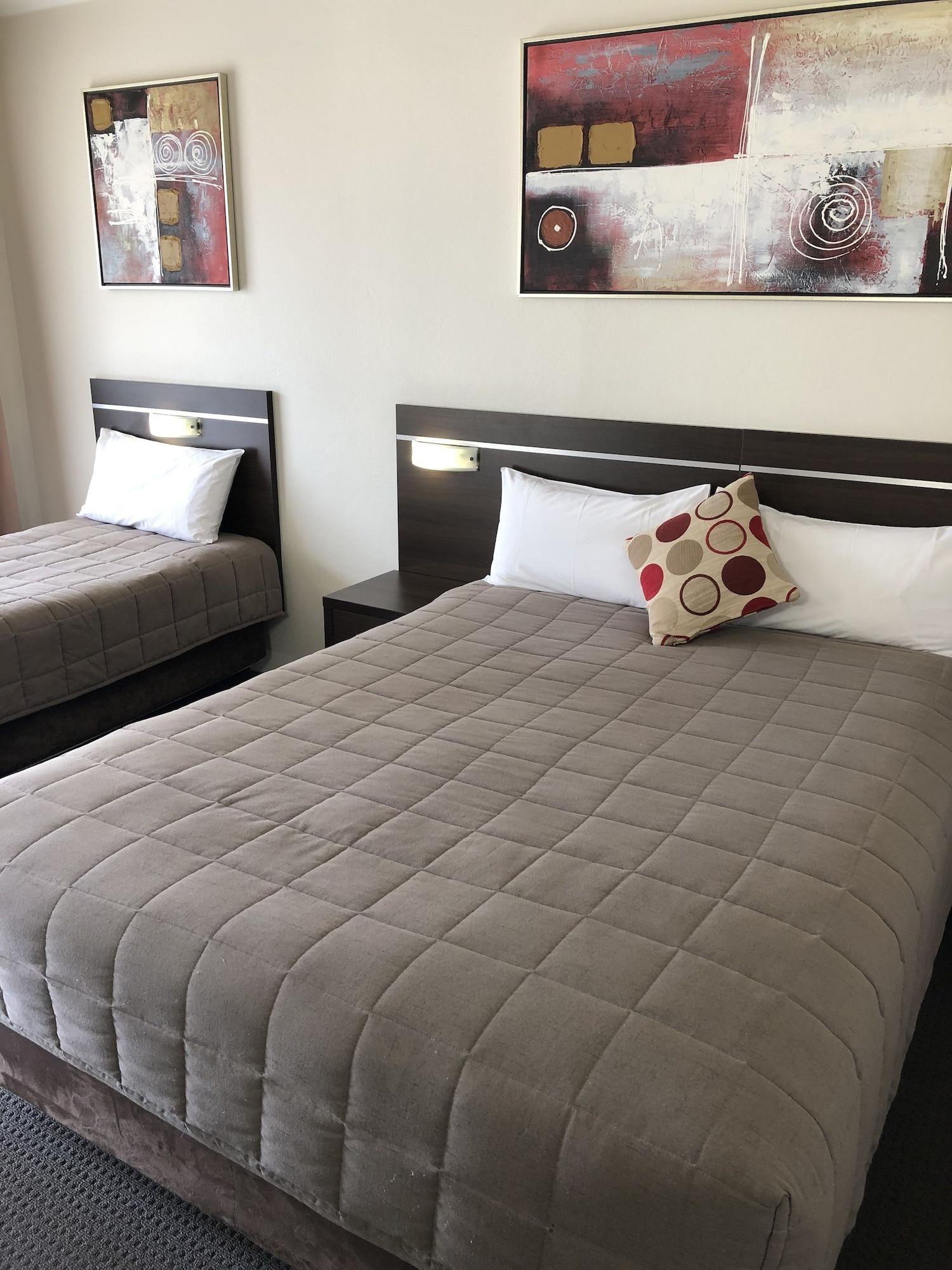 Golden West Motor Inn Dubbo Esterno foto
