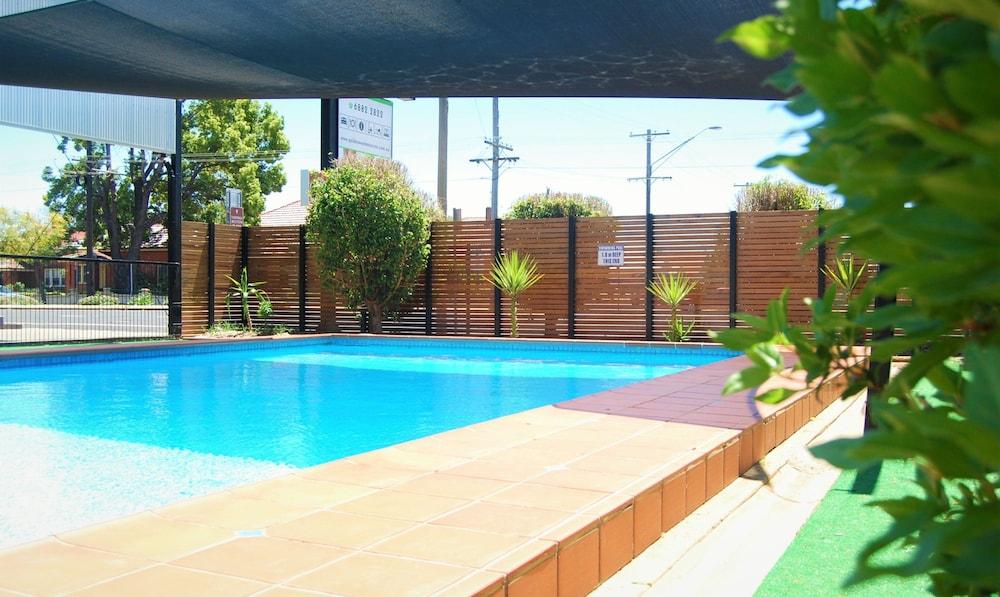Golden West Motor Inn Dubbo Esterno foto