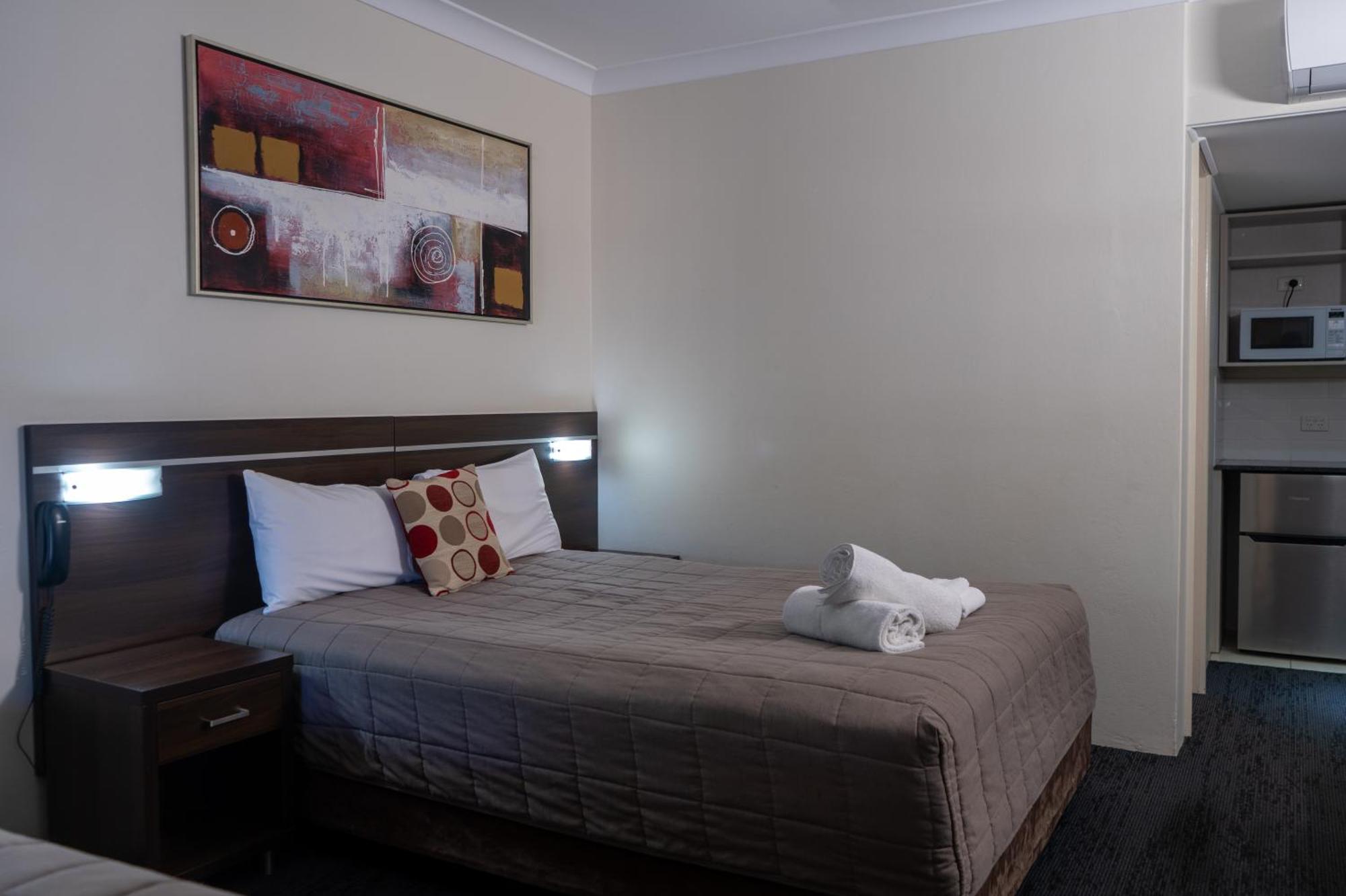 Golden West Motor Inn Dubbo Esterno foto