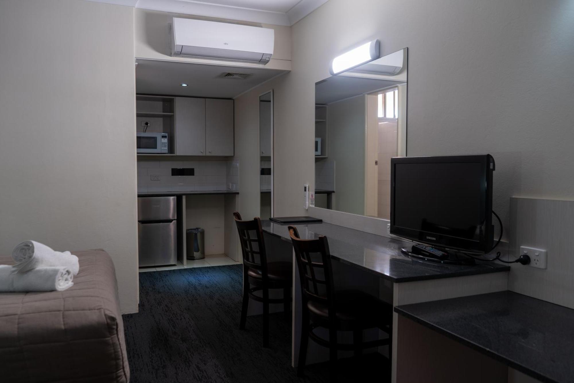 Golden West Motor Inn Dubbo Esterno foto