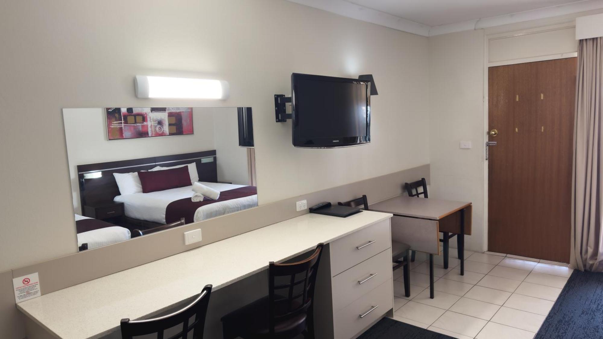 Golden West Motor Inn Dubbo Esterno foto